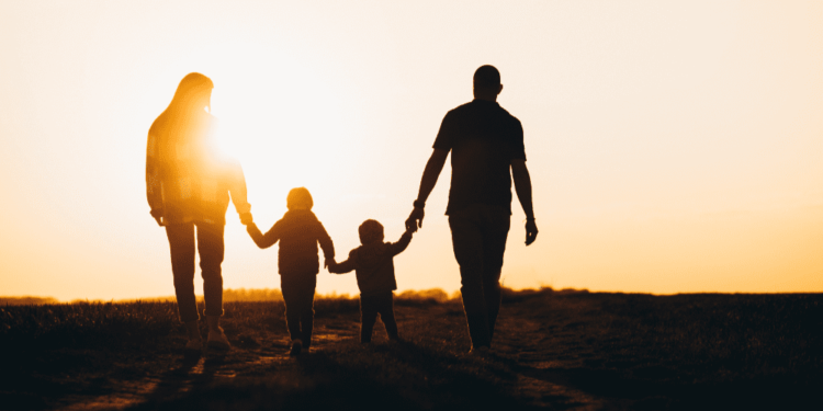 TENGO FAMIGLIA