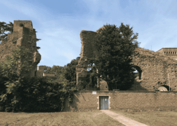 LA BASILICA IN GIARDINO
